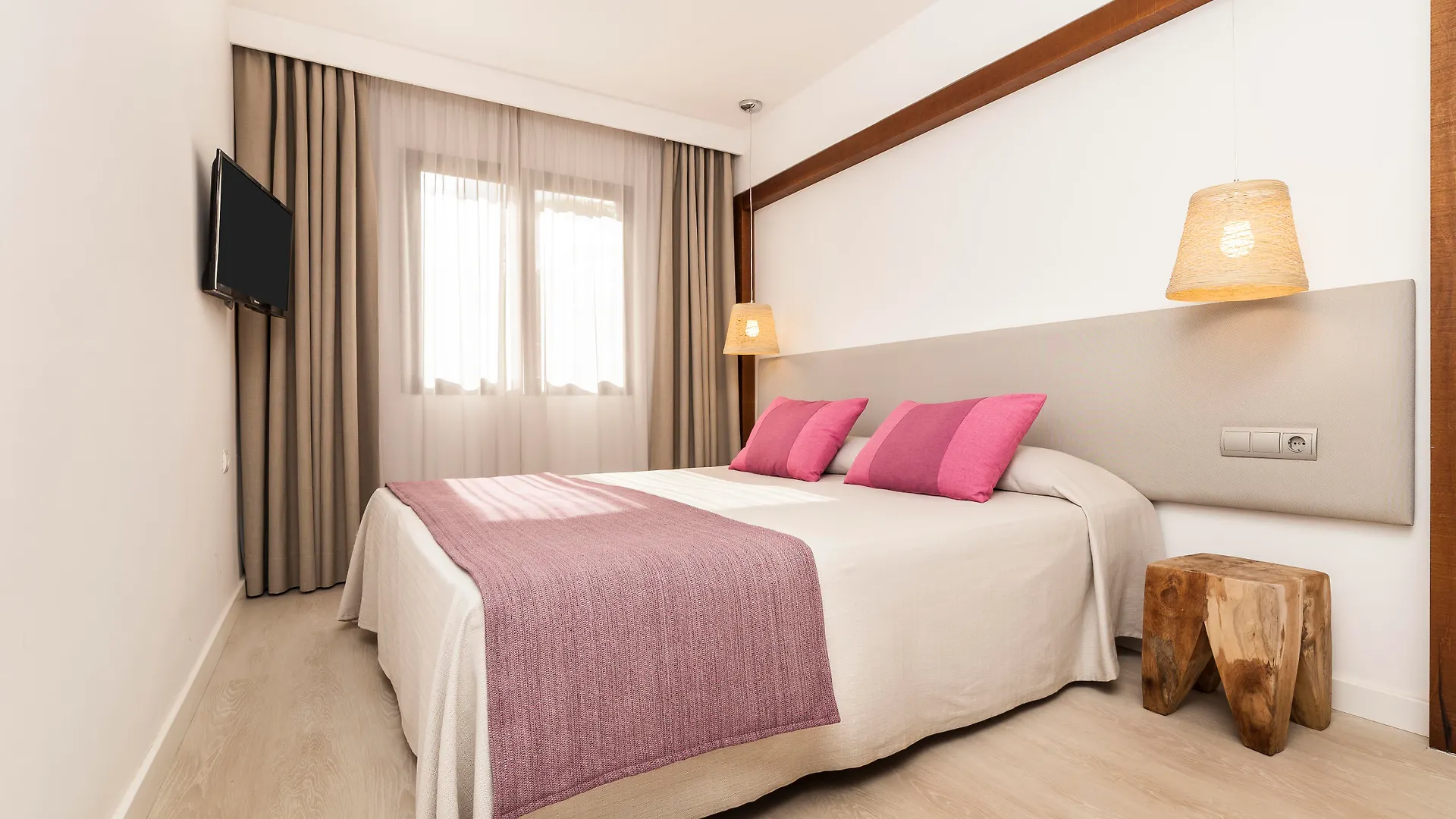 Insotel Club Tarida Playa Cala Tarida  Spain